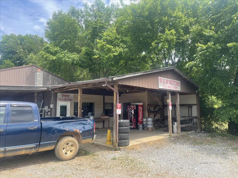 W & W Auto Parts and Motors Madisonville, TN